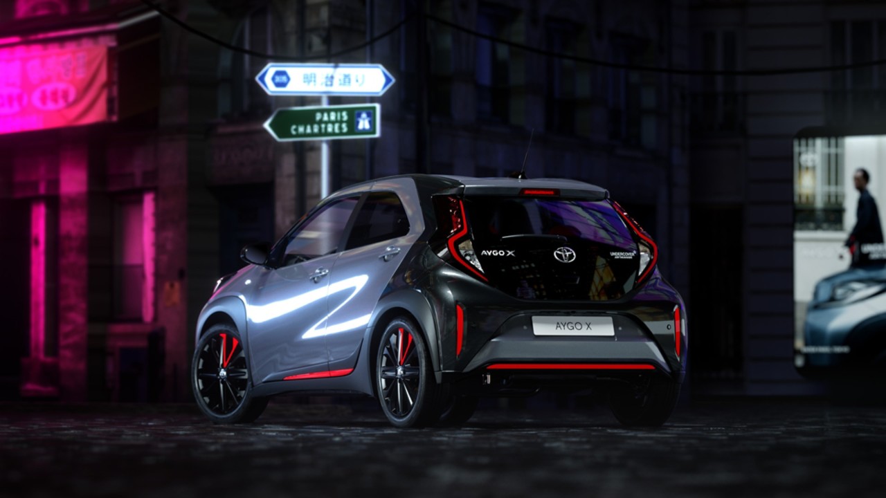 toyota-aygo-x-undercover-home-gallery-02
